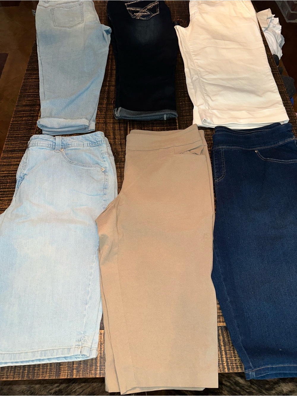Ladies Plus Size Crop Pants lot of 6